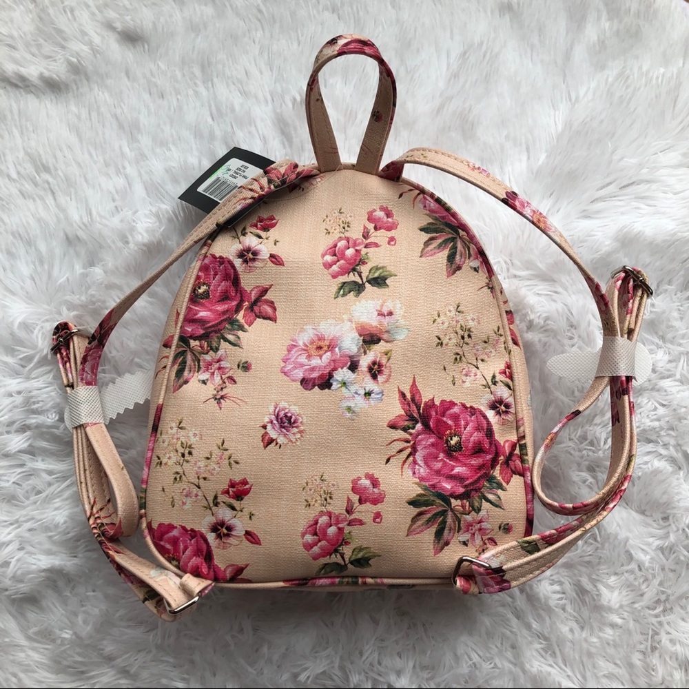 FLASH SALE 🖤🖤 FLORAL PRINT PINK TRENDY BACKPACK - Picture 3 of 10
